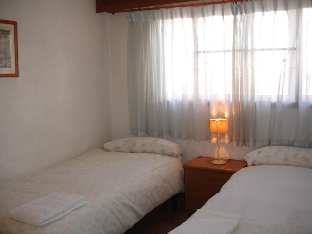Las Palmeras - Zand Properties Benidorm Kamer foto